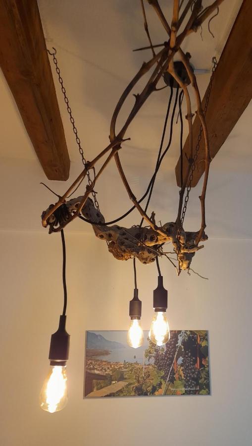 Studio Chez Un Vigneron Au Village Au 2Eme Etage Sans Ascenseur Villeneuve Luaran gambar