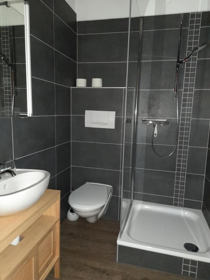 Studio Chez Un Vigneron Au Village Au 2Eme Etage Sans Ascenseur Villeneuve Luaran gambar